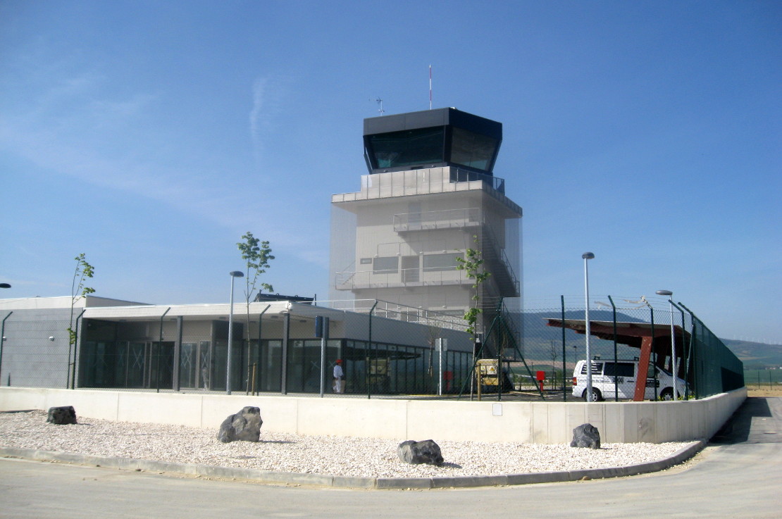 Aeropuerto de Noain - Naserges